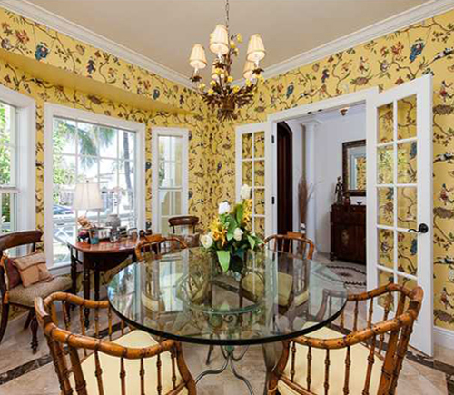 LITTLE YELLOW HOUSE DINING ROOM